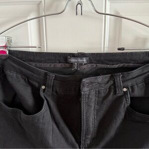 Universal Standard Black High-Rise Skinny Jeans with Stretch